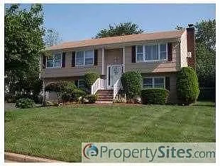 11 Fellowship Ln photo 1