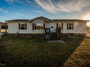 2110 160th St #B, Albion, IA 50005