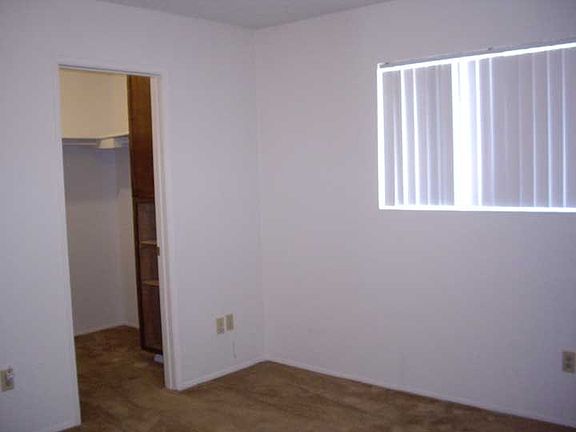 3rd image of 4153 42nd St APT 7