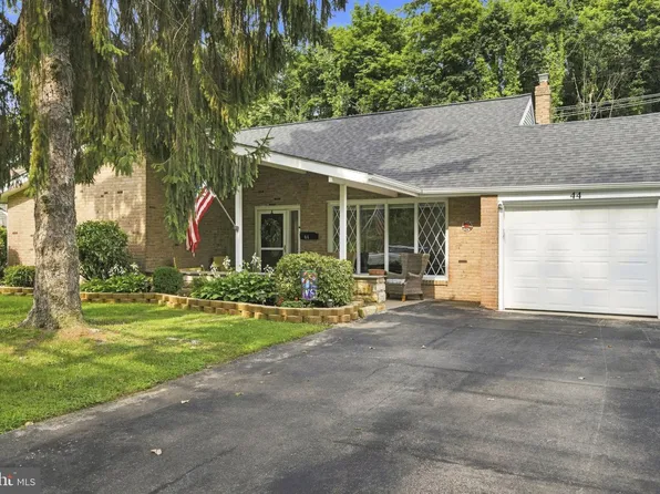 44 S Brookside Rd, Springfield, PA 19064