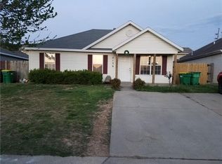 2139 Harry St, Springdale, AR 72764