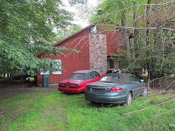 3rd image of 3339 Woodland Dr