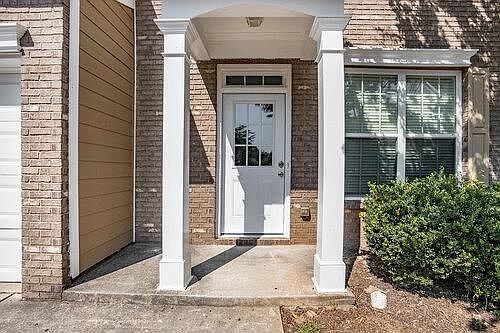 2nd image of 1542 Park Grove Dr