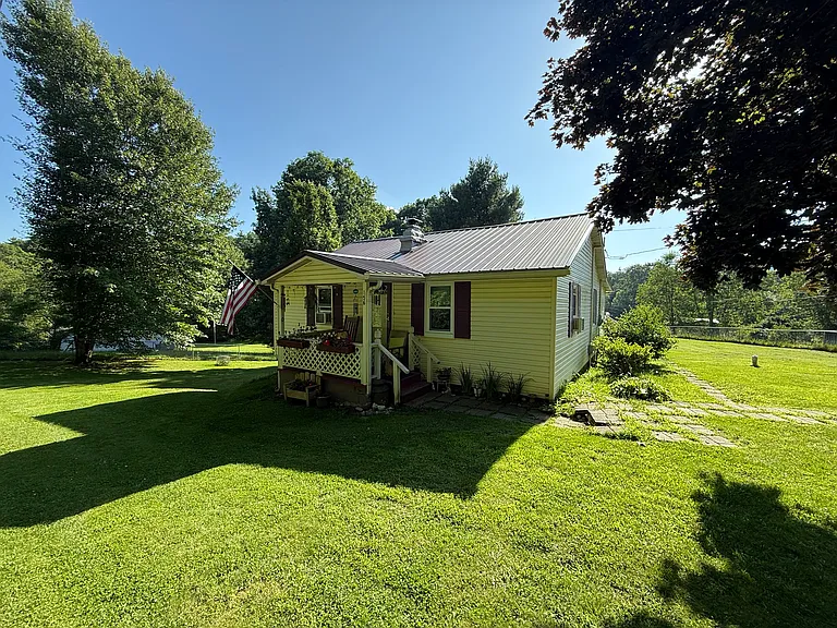 156 Ike Griffith Rd — Photo 1