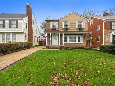 17621 Scottsdale Blvd, Shaker Heights, OH, 44120