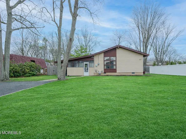 337 Crystal Drive, Brick, NJ 08723