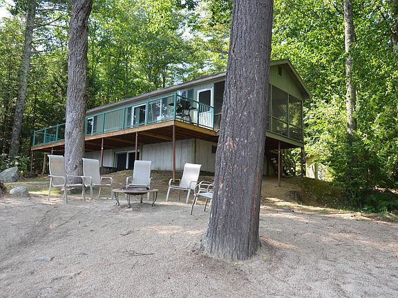 2nd image of 11 Fuhr Dr