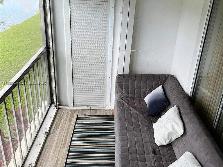 361 S Hollybrook Dr #206 — Photo 3