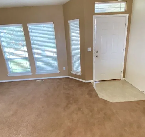 16702 Sadie Ave — Photo 2