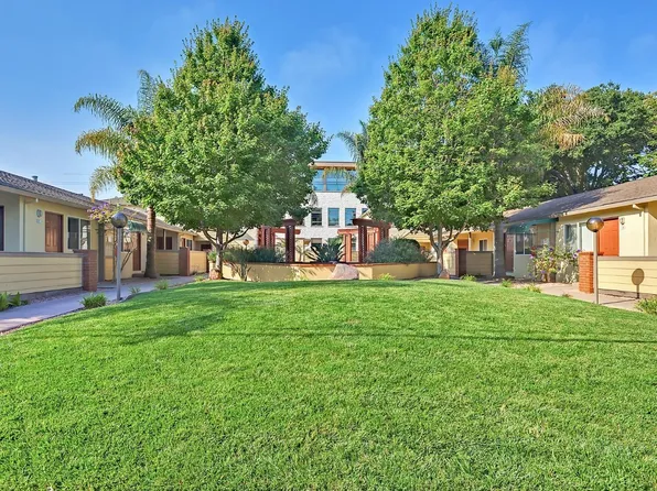 1023 Noel Dr APT 5, Menlo Park, CA 94025