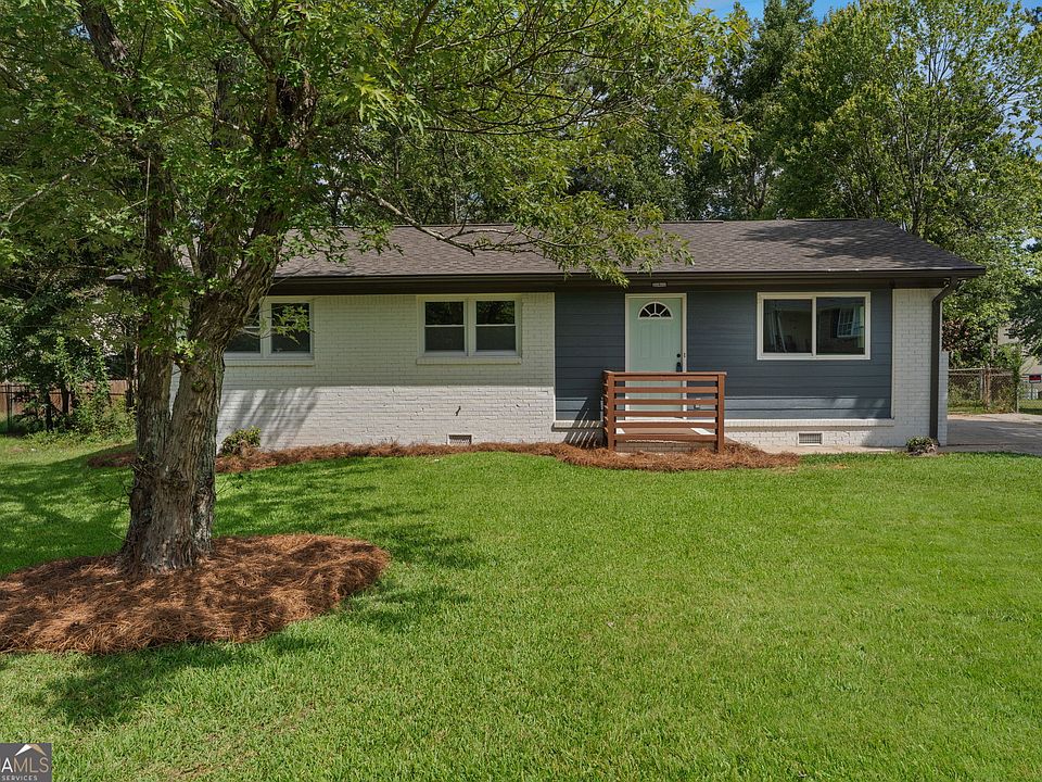 1st image of 2718 Somerton Dr