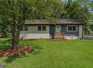 2718 Somerton Dr, Morrow, GA 30260