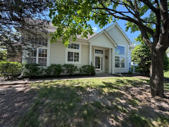 1145 Bristol Ln, Buffalo Grove, IL 60089