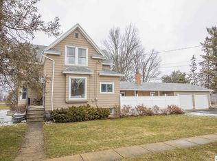 945 N Jackson St, Dansville, MI 48819