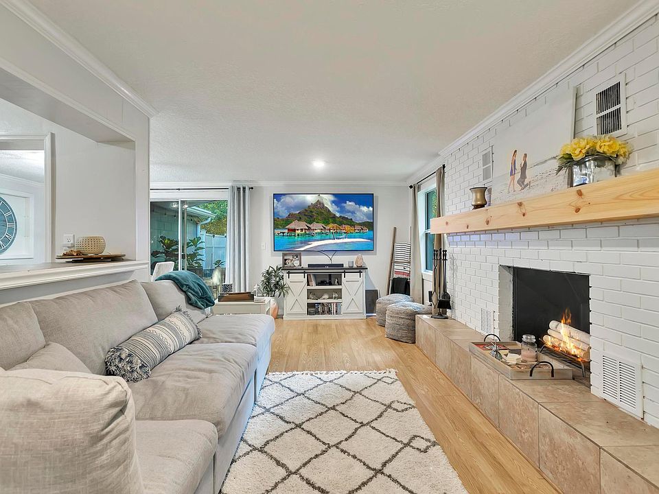 1st image of 3409 Inwood Cir W