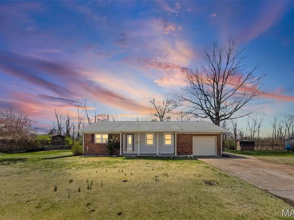 1204 Price St, Cahokia, IL 62206