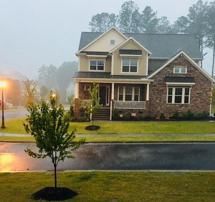 1st image of 960 Uprock Dr