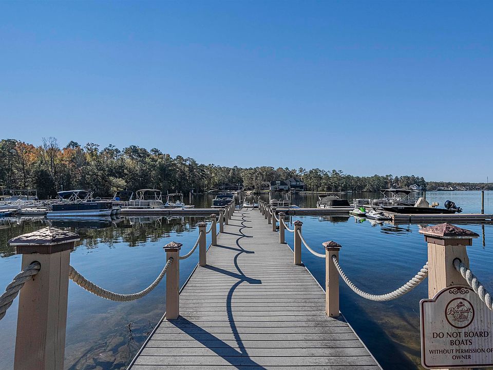 1st image of 42 Boardwalk Ln