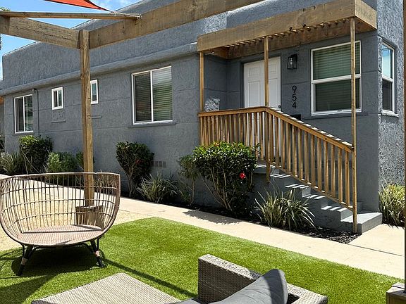 3rd image of 952-58 22nd St #954