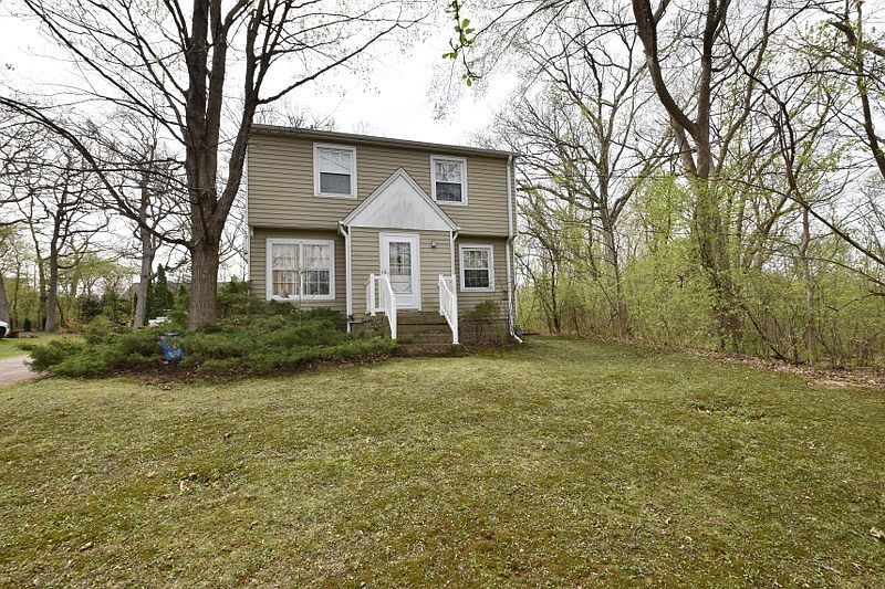 1st image of 8731 W Rawson Ave #8733