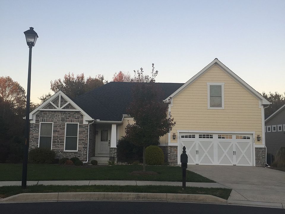 1st image of 403 Samantha Dr