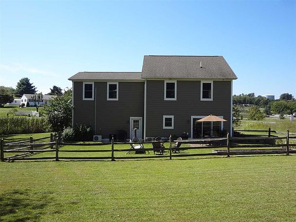 4th image of 1270 Cottage Ln