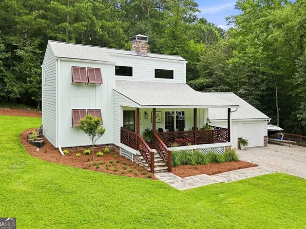 903 Pine Cir, Woodstock, GA 30189