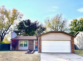 5461 S Saint Francis Ave, Wichita, KS 67216