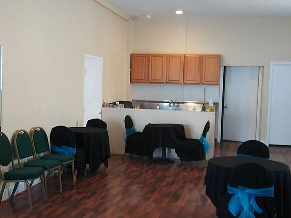 5th image of 1814 W Jefferson Blvd #1814