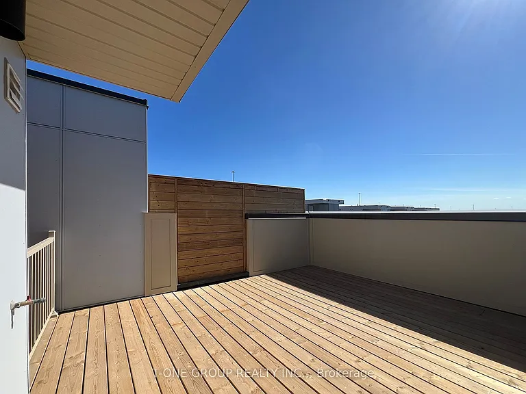 90 Honeycrisp Cres #Townhouse 362 — Photo 25