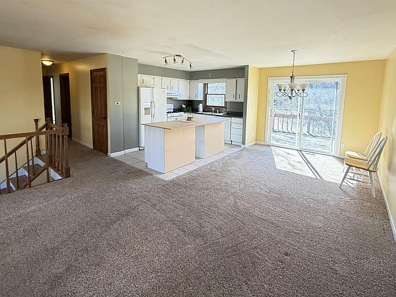 4th image of 3532 E Rogers Rd