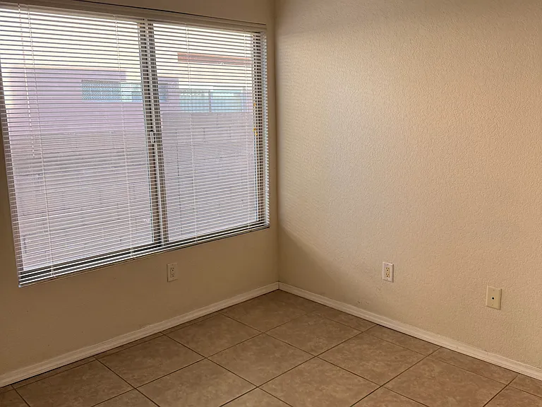 4405 Cave Primrose Ct SE — Photo 16