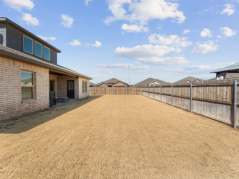 7118 Adenium Rd — Photo 29