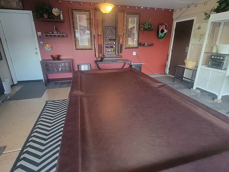 1624 Exeter Ct — Photo 12
