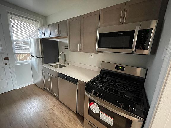 3rd image of 5324 N Kimball Ave APT 1E