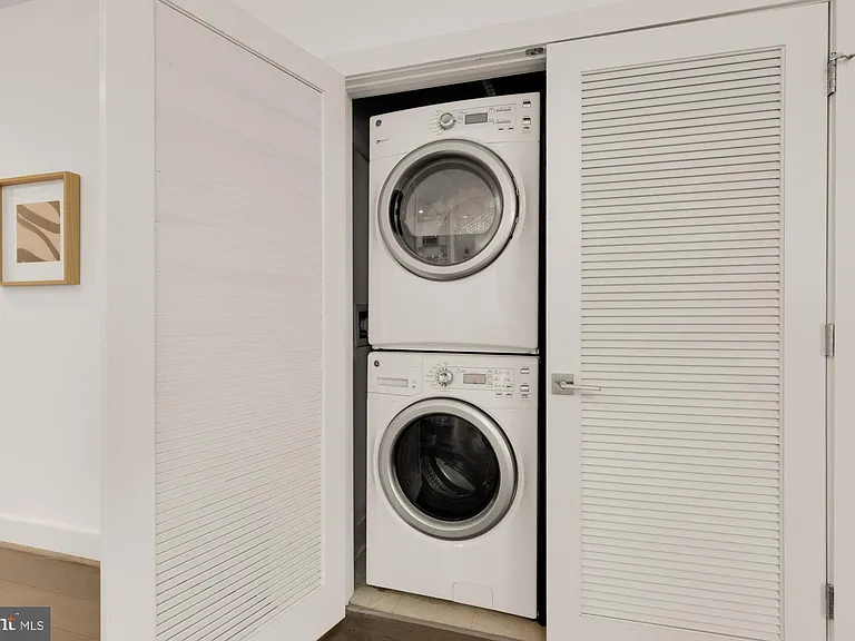 1500 Pennsylvania Ave SE #305 — Photo 15