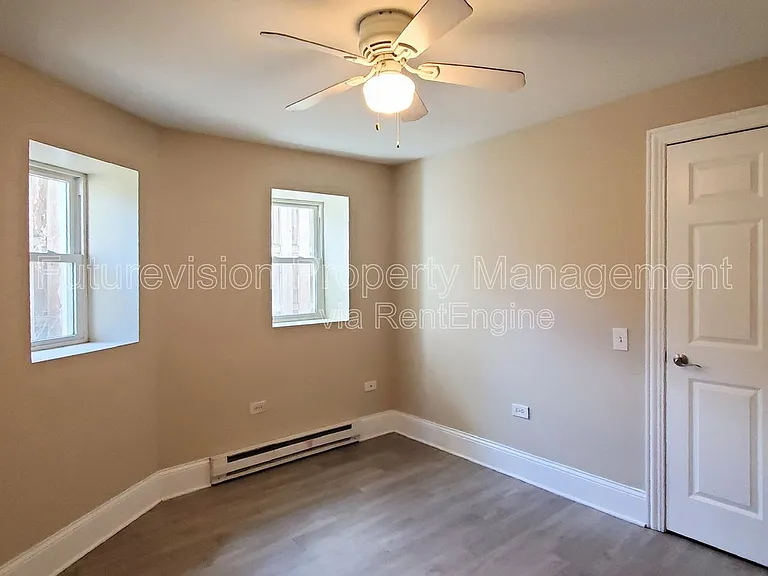 112 N Center St #8 — Photo 6