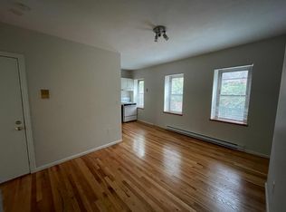 65 Phillips St, Boston, MA 02114