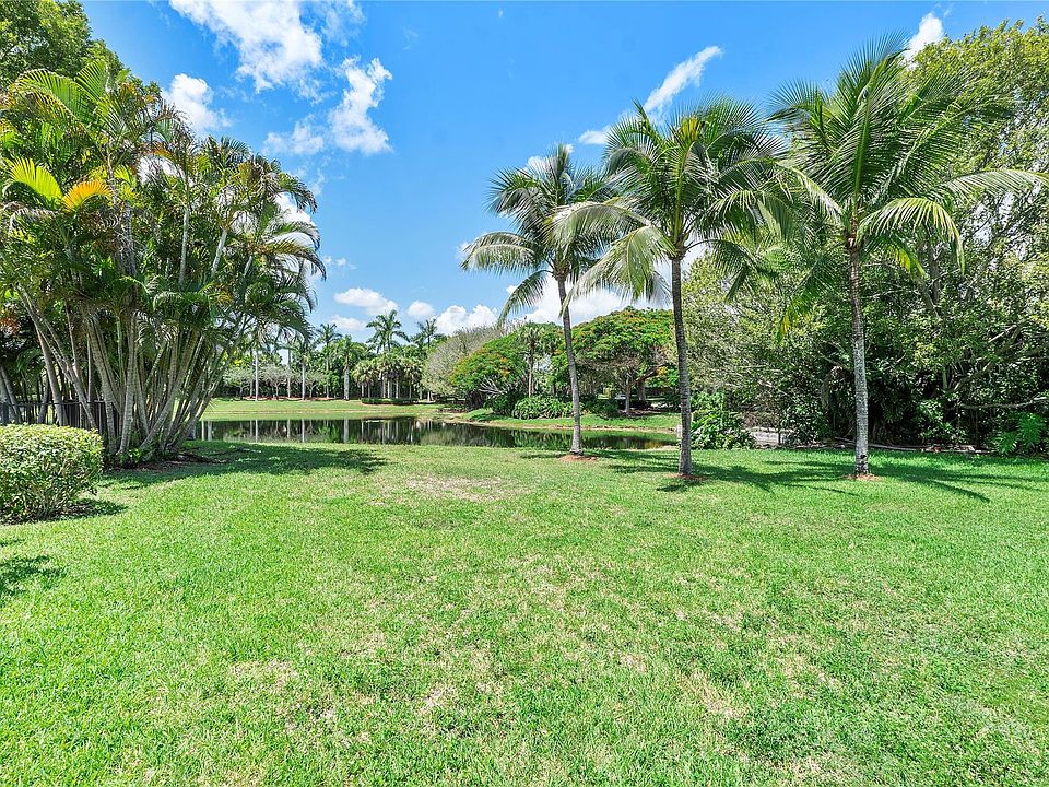 1st image of 5820 NW 120th Avenue