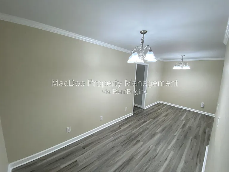 16623 Braswell St — Photo 10