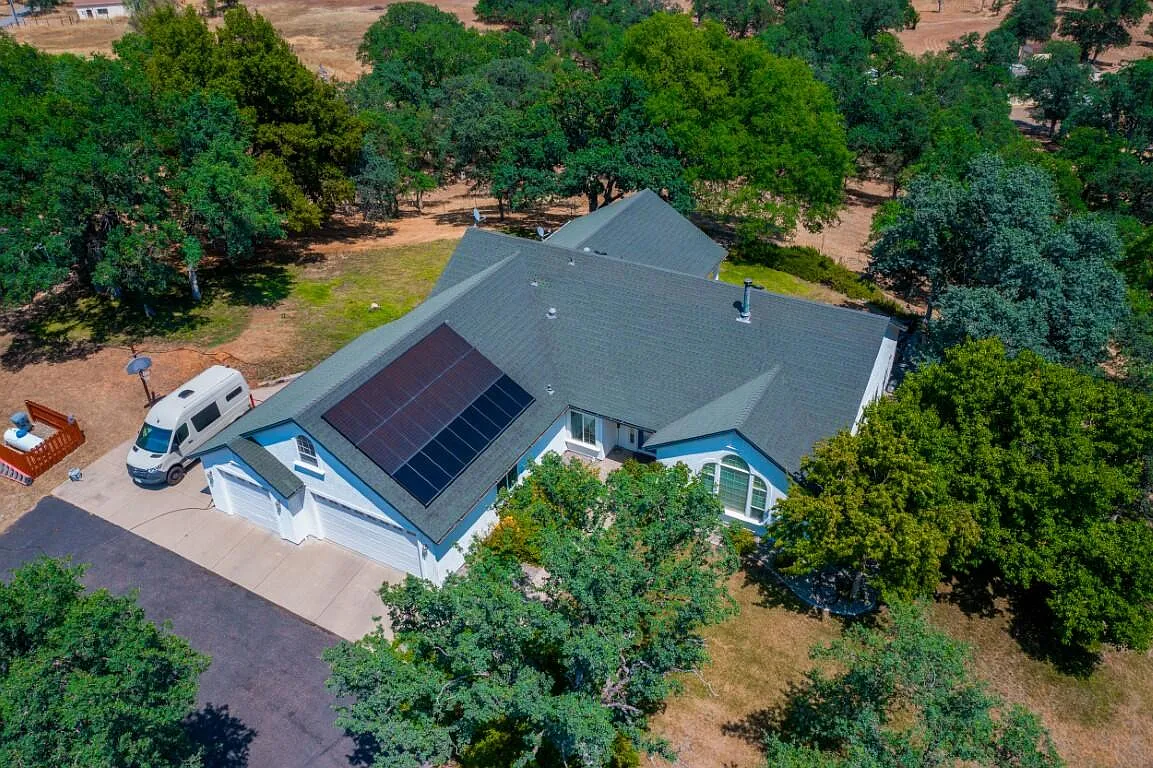 21750 Robledo Rd photo 1