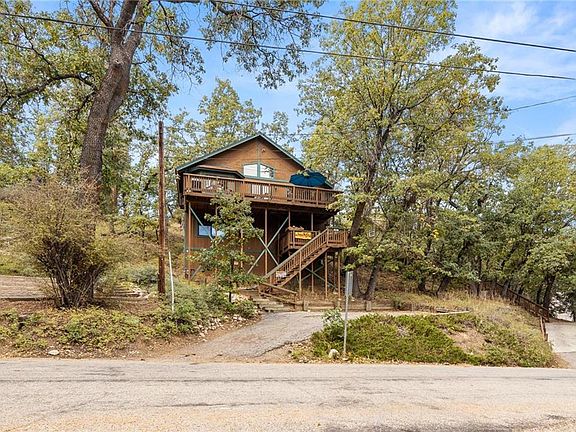 4th image of 662 Butte Ave