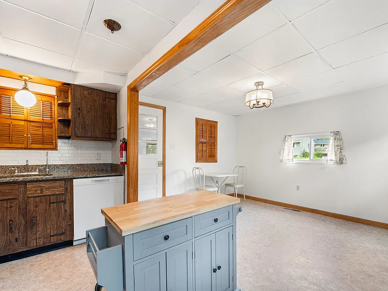 324 Ogden Station Rd — Photo 15
