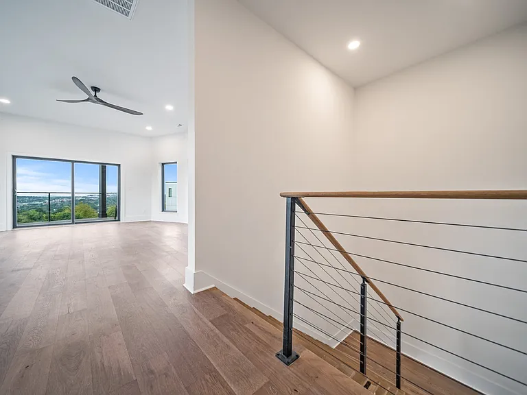 6011 Hill Cir — Photo 38
