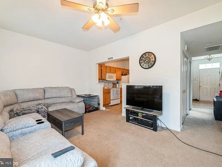 636 Wye Oak Dr — Photo 12