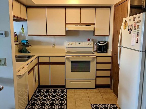 Kitchen with walk in pantry