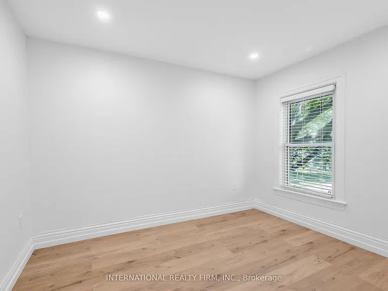 793 Dufferin St #UPPER — Photo 9