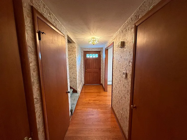 117 Depot St — Photo 14
