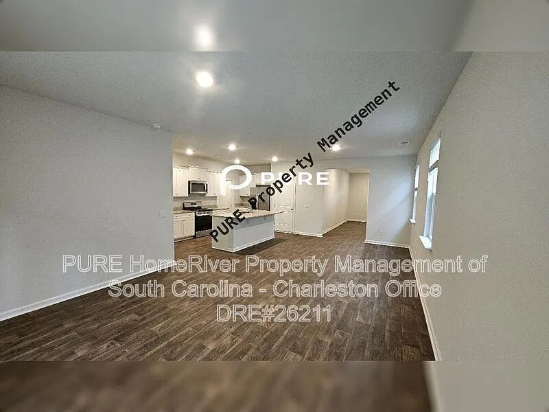 5 bed, 3.0 bath, 2361 sqft, $2,500 — Photo 4