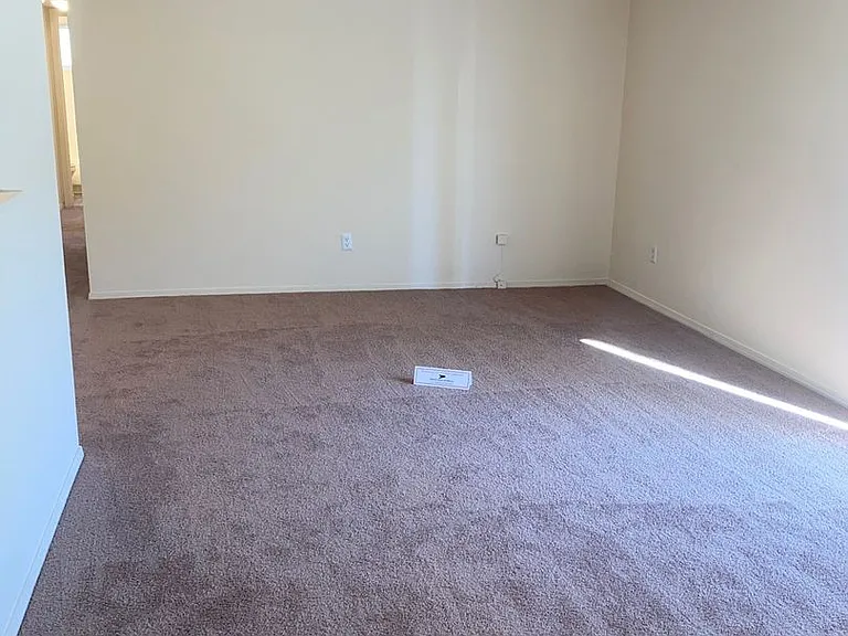 Dublin Glen Apartments — Photo 19